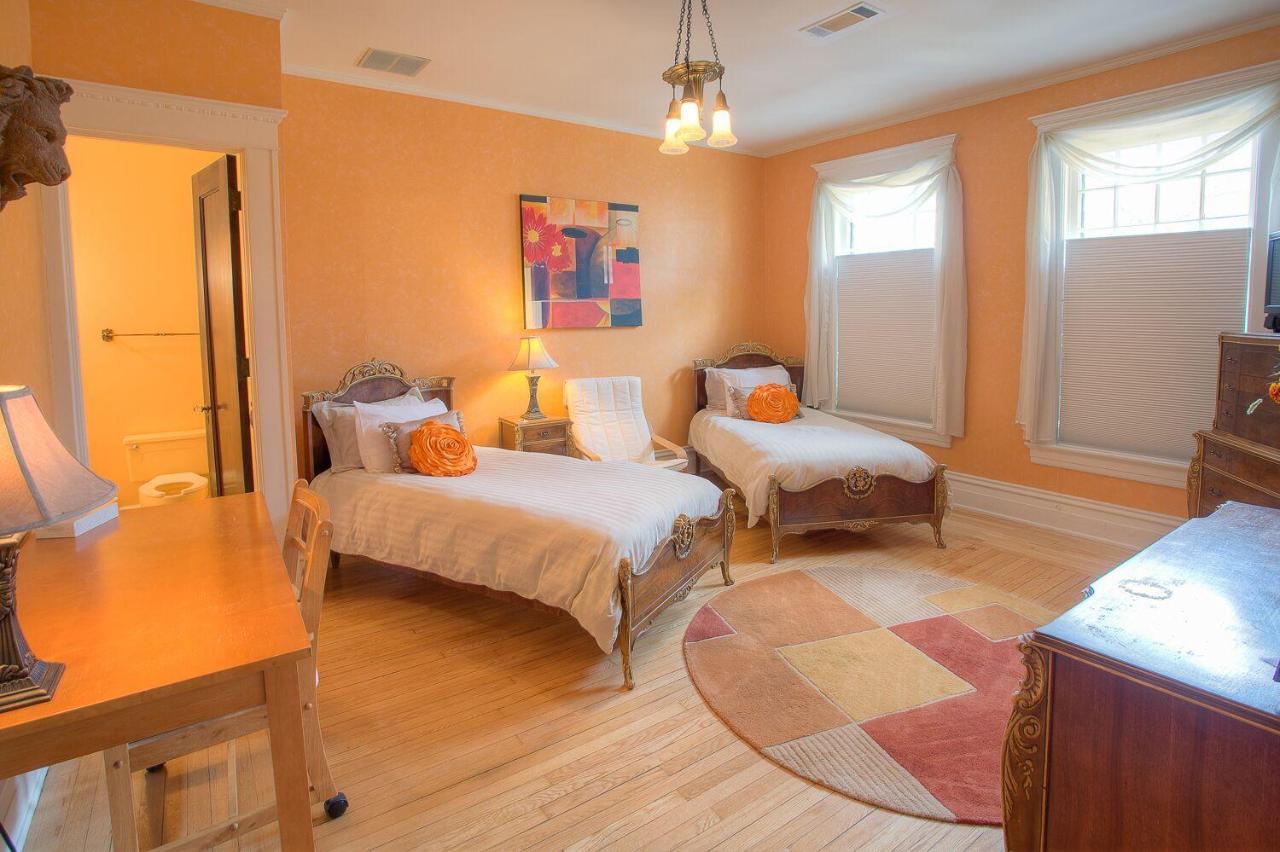 Lauerman House Inn Bed & Breakfast Marinette Экстерьер фото